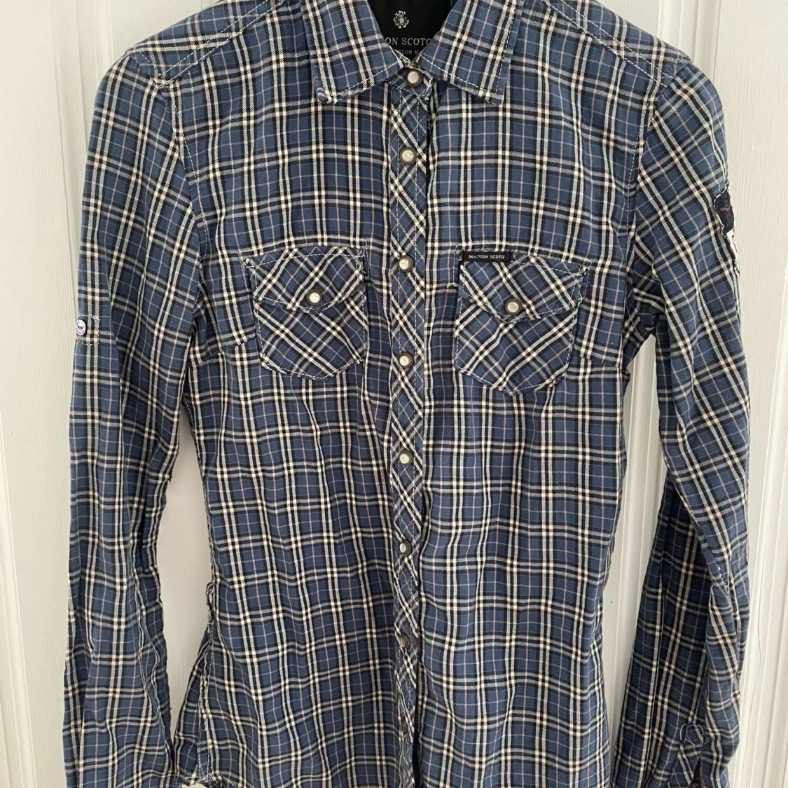 Blå rutig skjorta från Maison Scotch