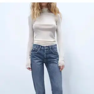 Jeans från zara i bra skick.