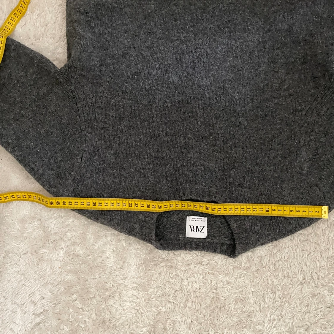 Stickad tröja  - 91