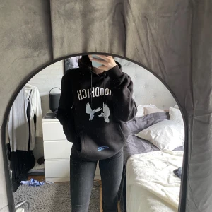 Hoodrich hoodie - Endast använd några gånger, kom inte till användning. 