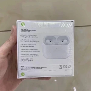 Pods - Säljer nu mina hörlurar  som är helt oöppnade, säljer de då jag fick två i födelsedagspresent! Hör av er vid fler frågor!