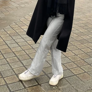 Bershka kostymbyxa - Bershka kostymbyxa