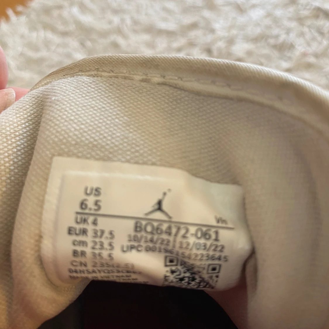 Skor air jordans 1 mid  - 91