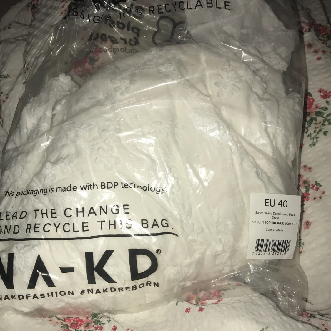 sleeve detail deep back dress nakd - 91