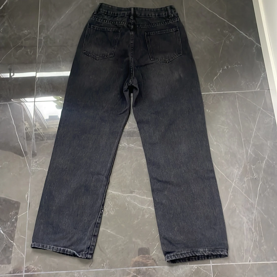 Svarta jeans med stjärnor - 92