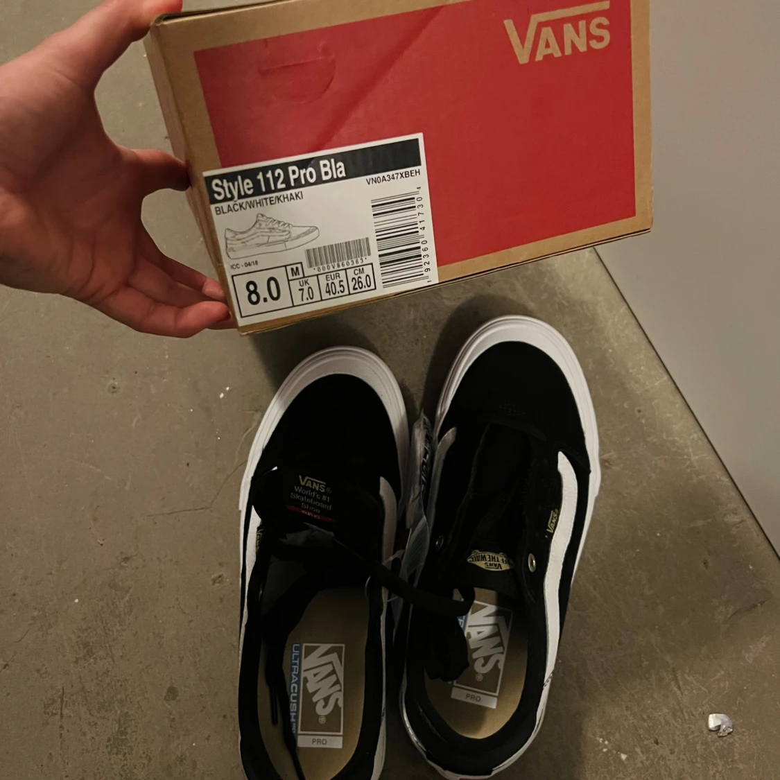 OANVÄNDA VANS - 90