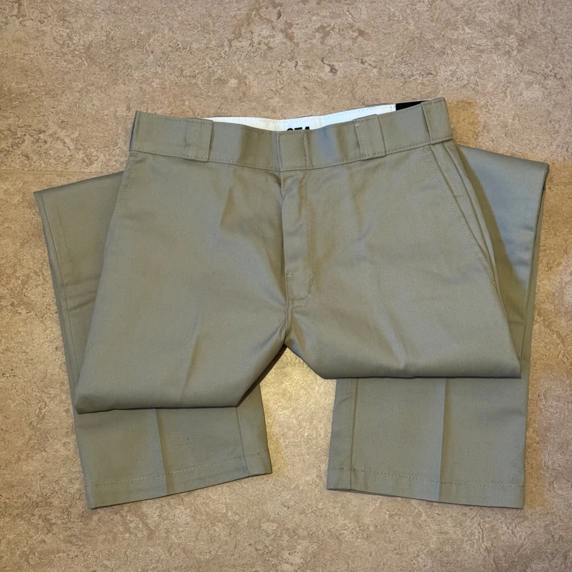 Nya Dickies 874 Beige Byxor - 1