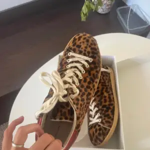 Leopard skor från isabel marant!! Passar  även storlek 39/40