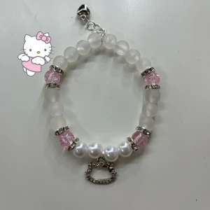 Hello Kitty armband  - ✧༺♥༻✧