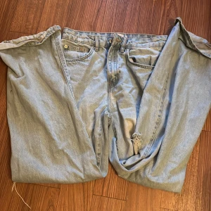 Fina byxor - Snygga blå bagge byxor  