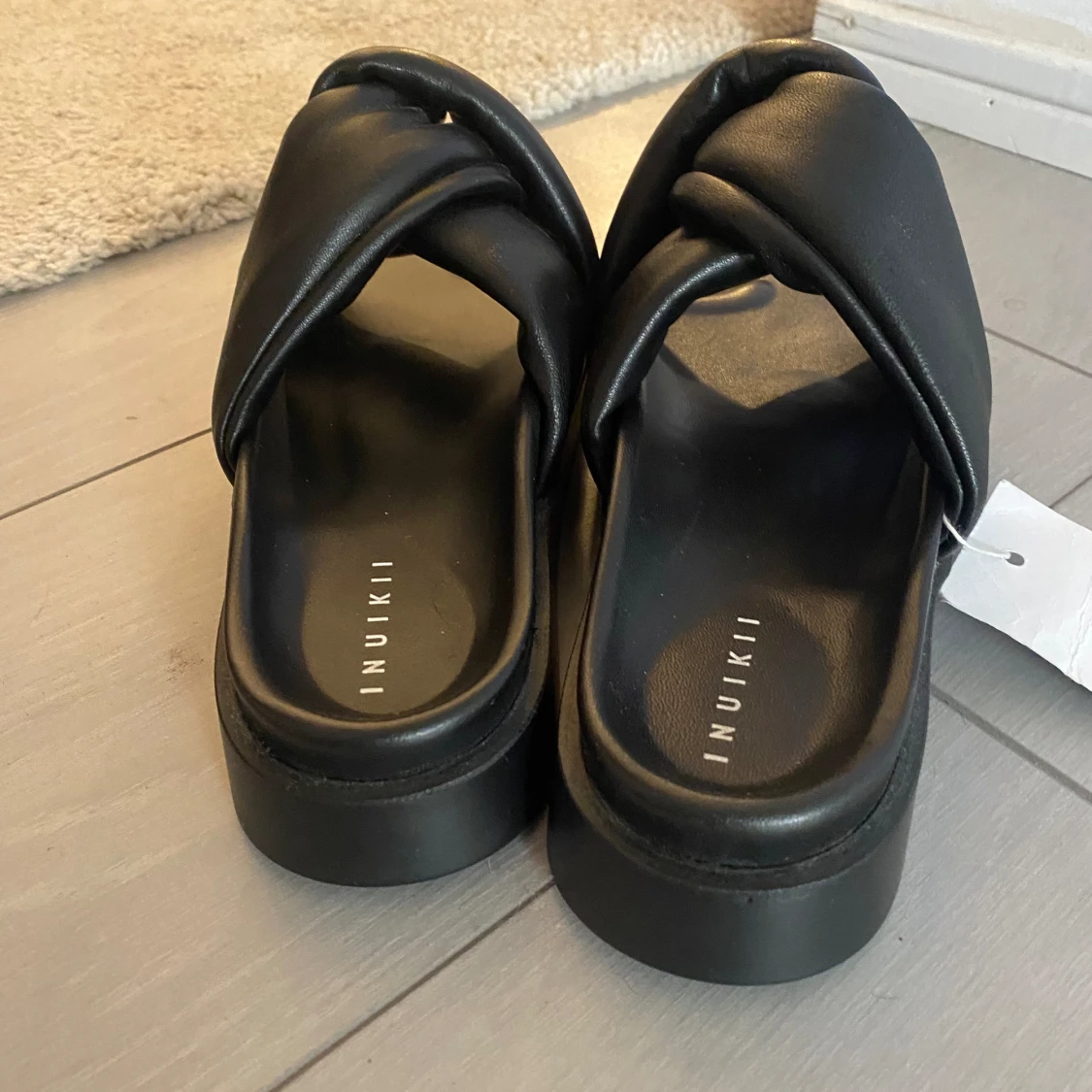 Inuikii tofflor  - 90