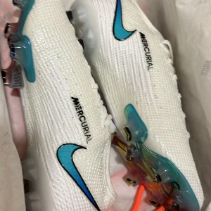 Nike VAPOR 13 - Nya med låda och påse mercurial VAPOR 13 dead stock 