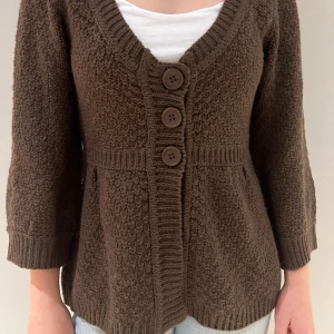 Trekvartsärmad kofta - Jättesöt trekvartsärmad kofta