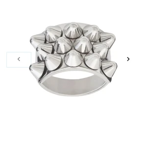 Edblad ring - Säljer min Edblad ring som inte längre kommer till användning då jag slutat använda silver smycken 