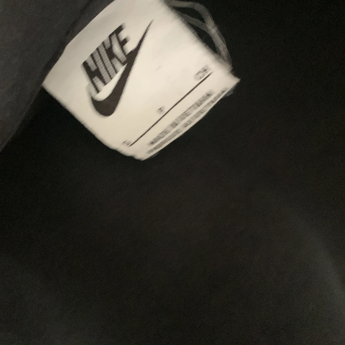 Jag säljer min Nike tech den passar inte längre  - 91