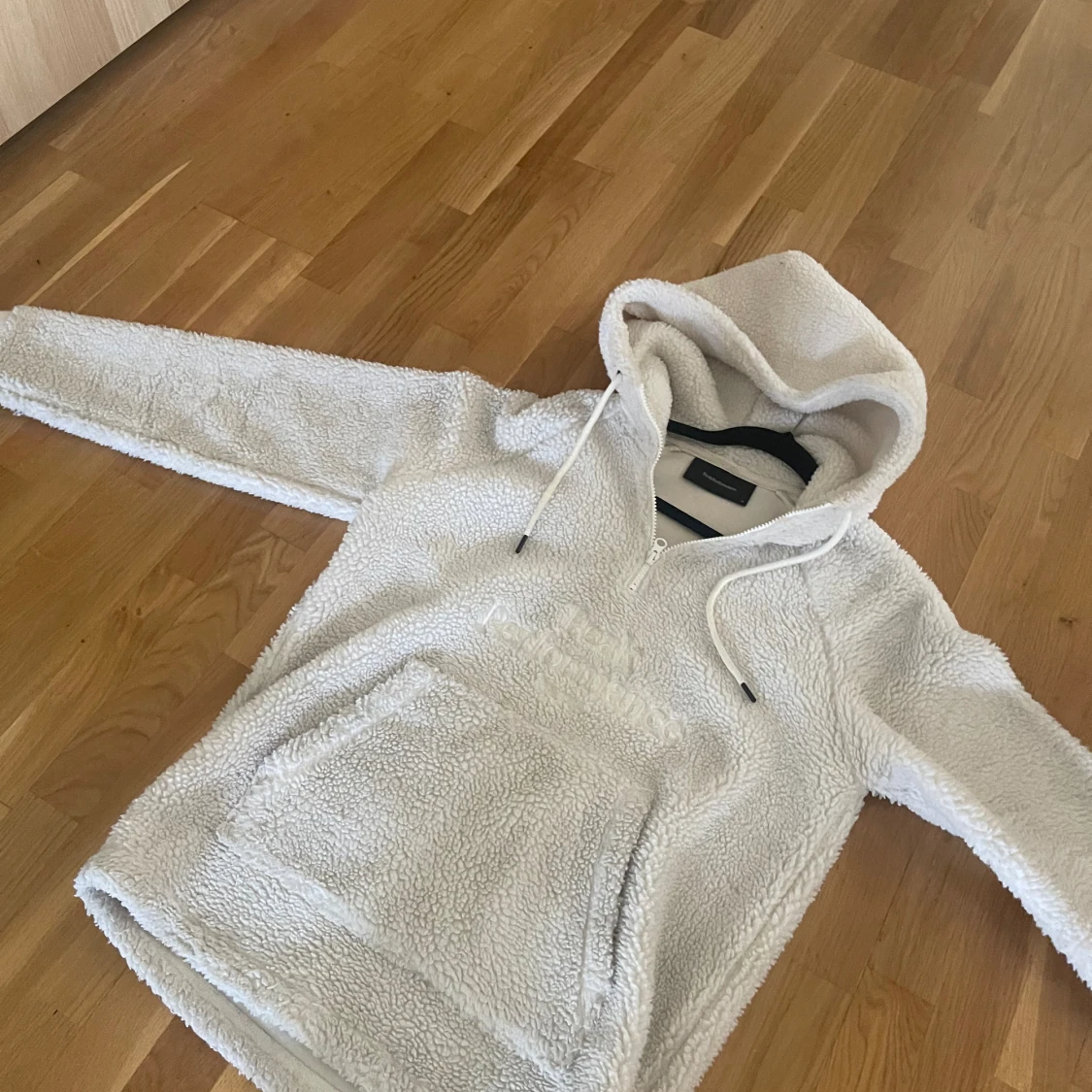 Peak performance hoodie/jacka  - 92