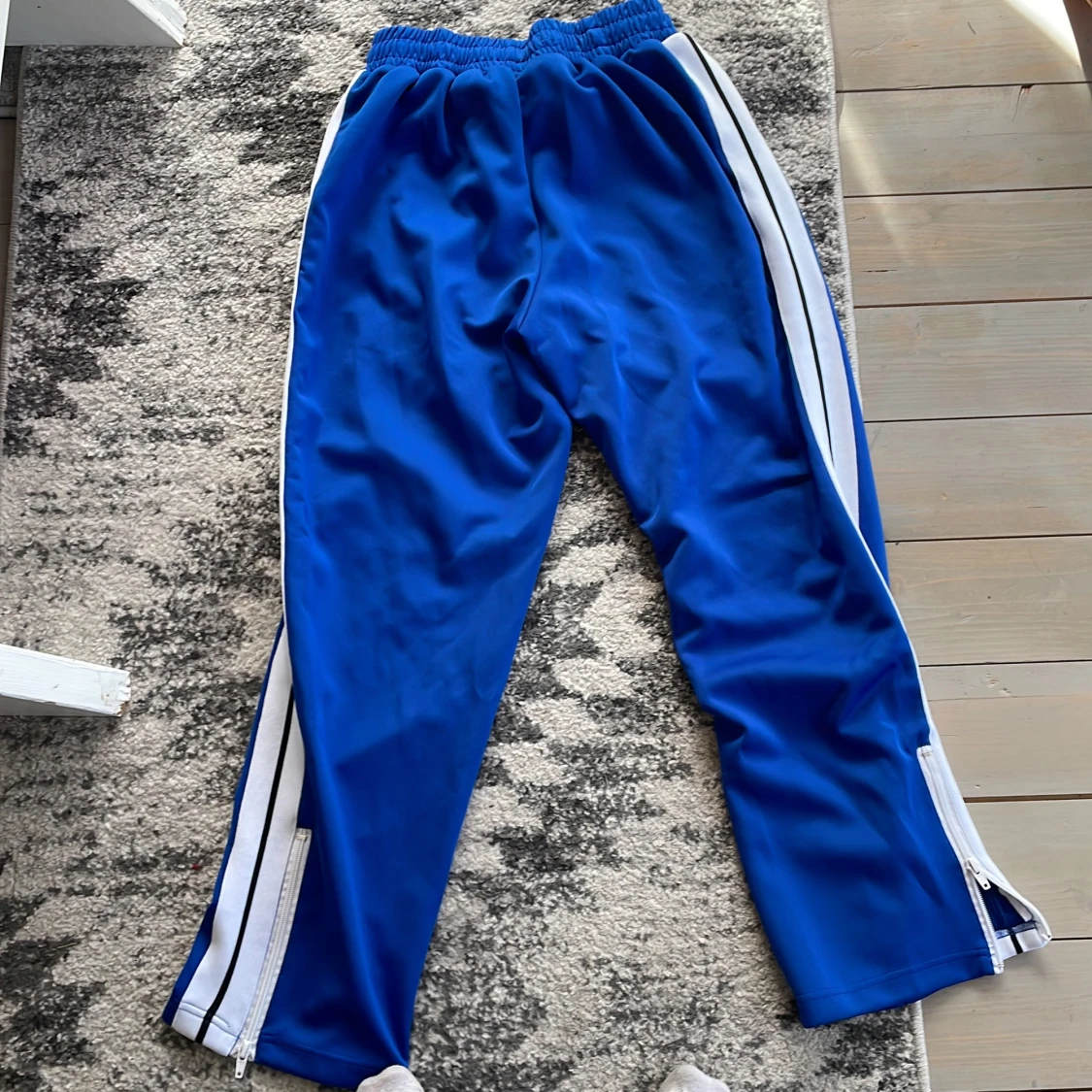 Blå palm angels byxor - 90