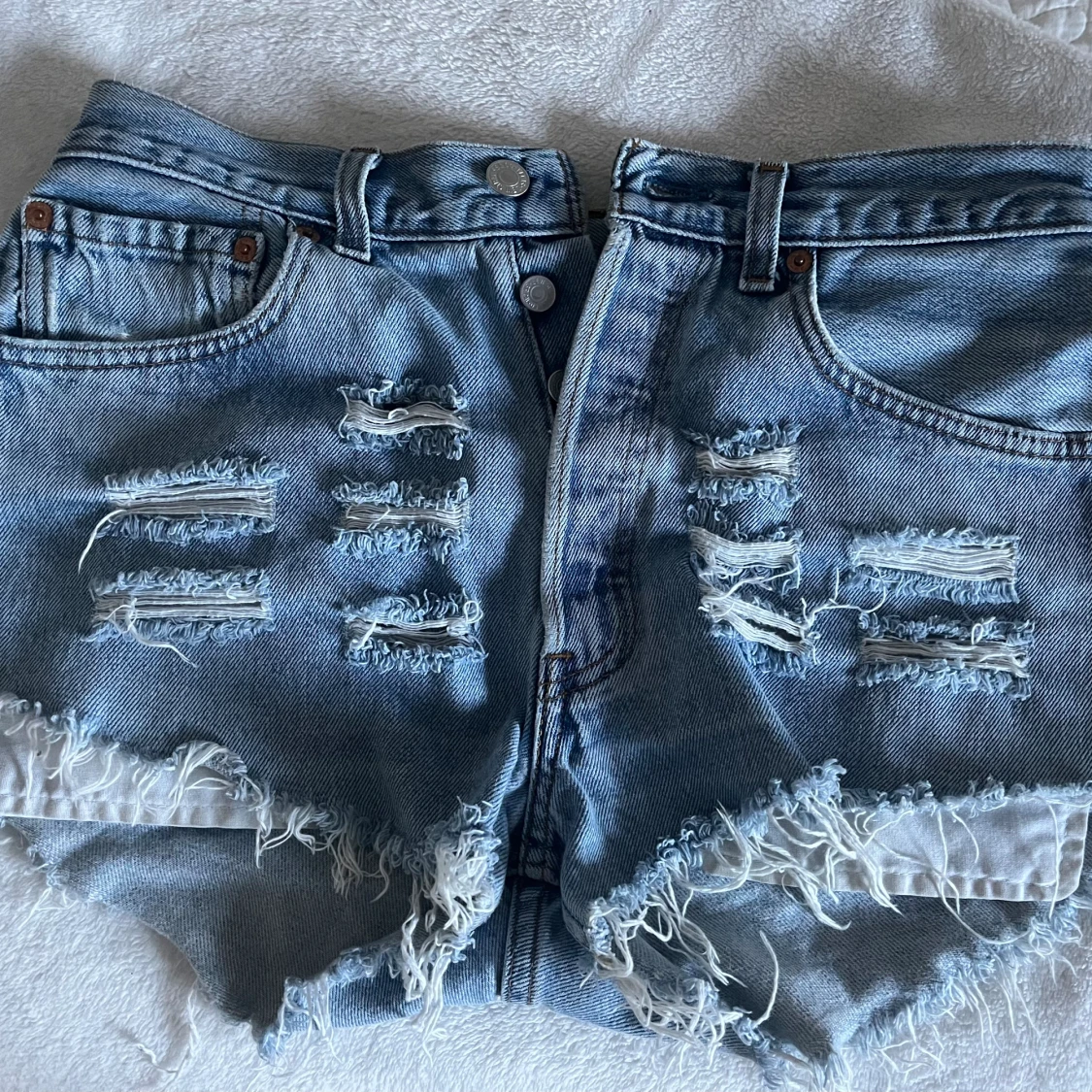 Levi’s Shorts - 90