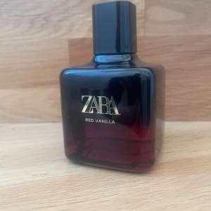 Parfym från Zara 100ml  Testsprutad några gånger