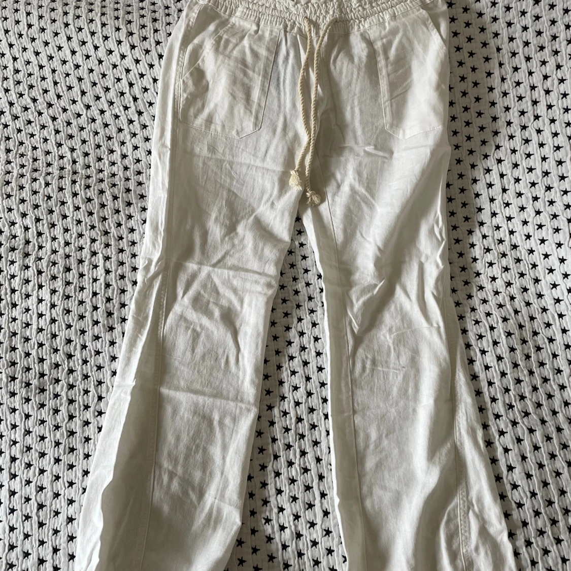 Snygga vita linnebyxor - 92