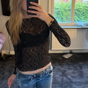 Spetstopp  - Såå snygg spetstopp jätte trendig !!😍😍