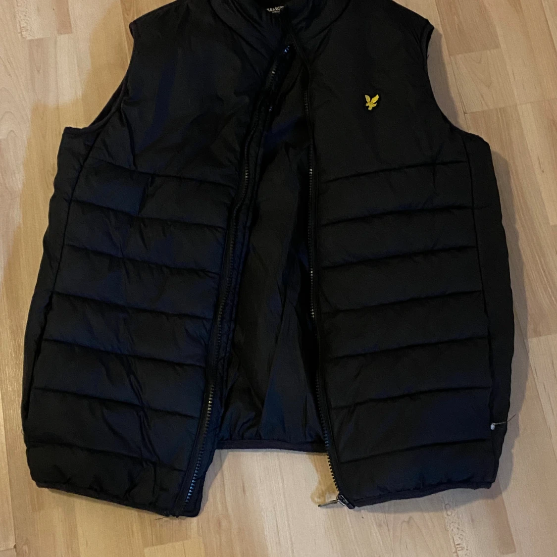 Lyle & Scott väst