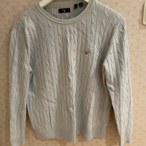 Gant tröjor - Tröjan är använd men fortfarande i fint skick.