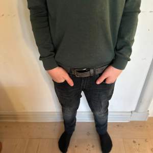 Skinny jeans Skick -bra Stl 30