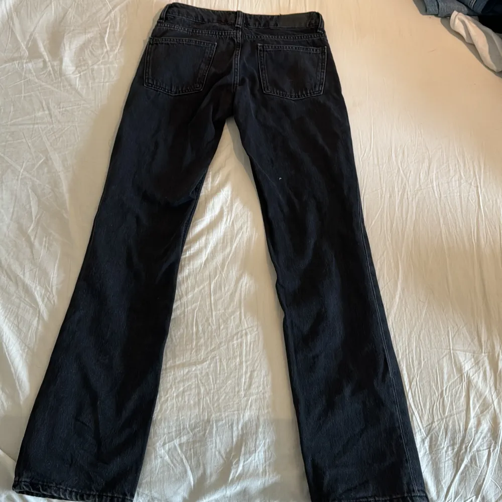 Najs jeans storlek står inte men skulle gissa på XS. Jeans & Byxor.