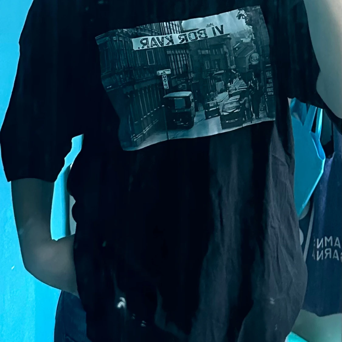 Vi bor kvar t-shirt - 90