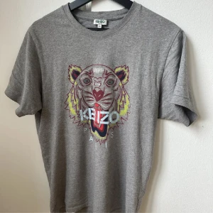 6 Plagg, Blandat - Fint skick.