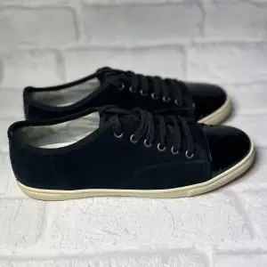 | Sällsynta Lanvin Cap toe skor | Storlek 41 | Riktigt bra skick | Pris 1999 |