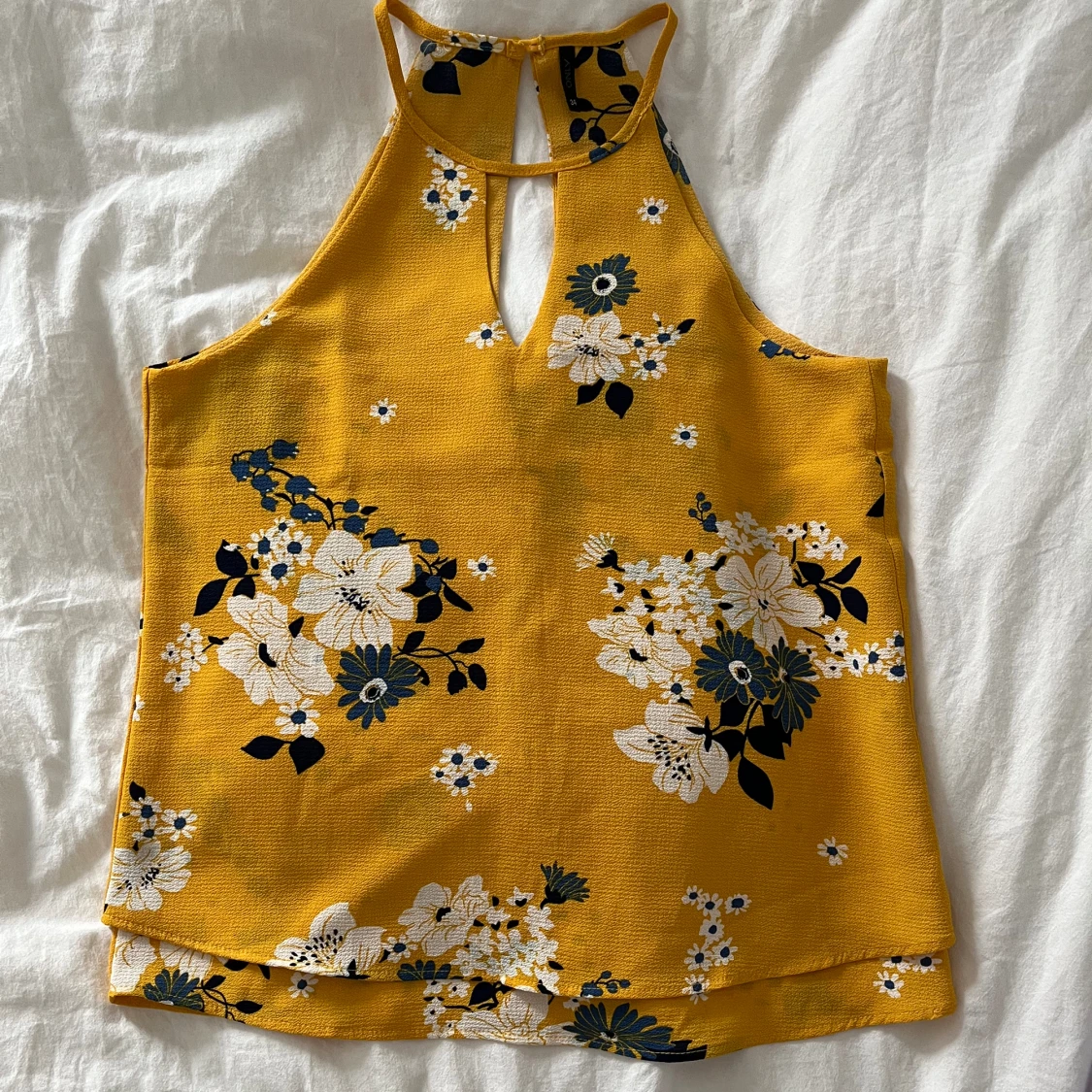 Gul sommartopp från Only - 92