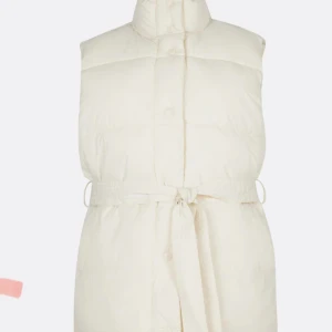 Vit puffer väst - Skriv för bilder