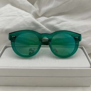 Chimi 003 aqua  - Chimi 003 med spegelglas, aldrig använda