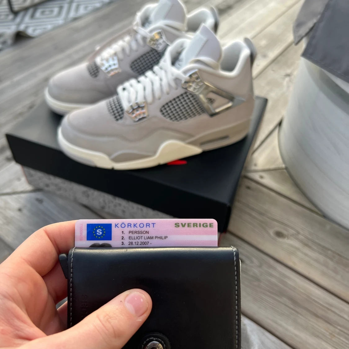 Jordan 4 Frozen Moments  - 93