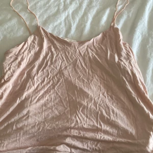 Linne  - Rosa linne från hm 