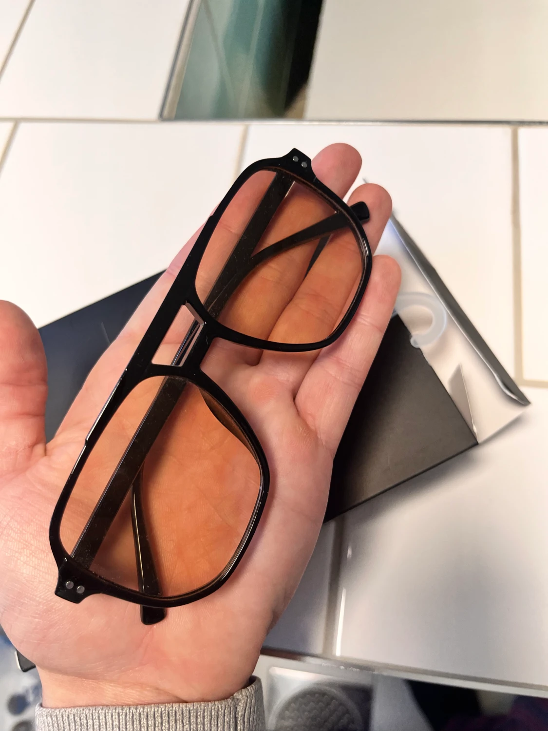 Solglasögon, orange ton - 90