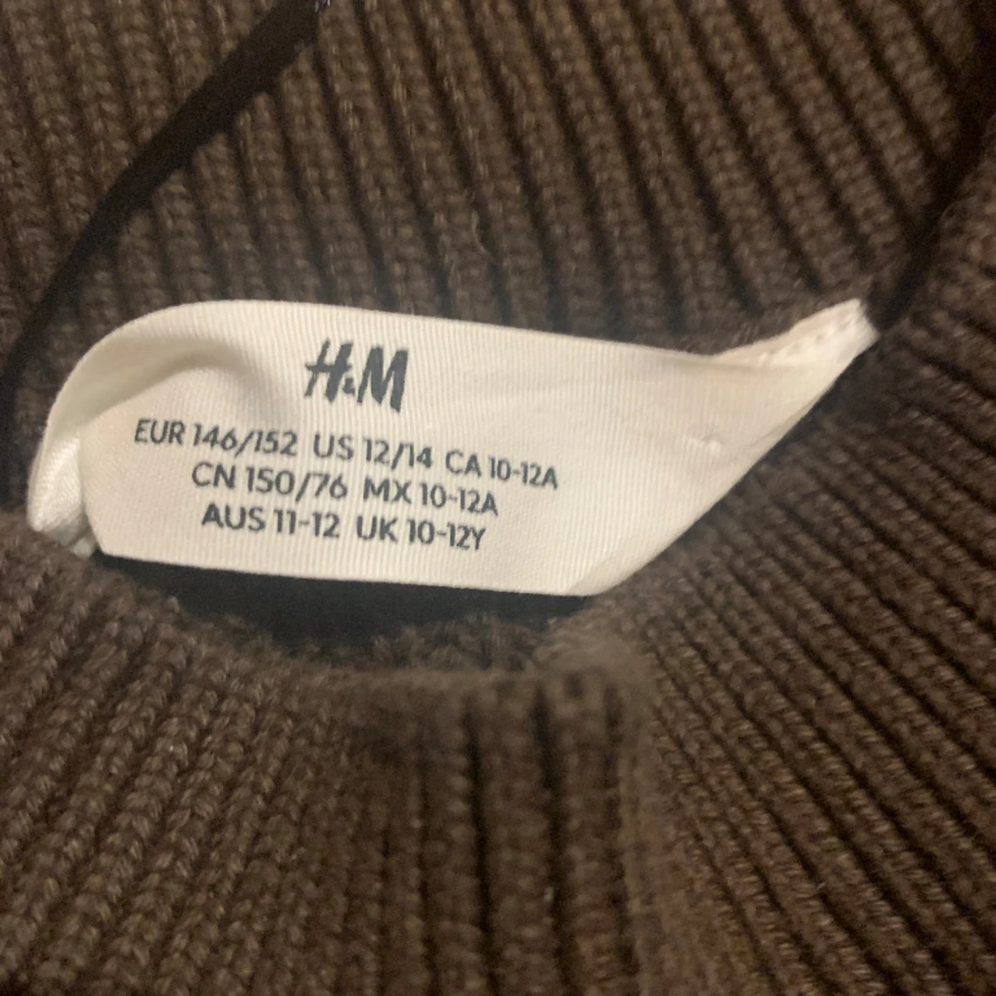 Gullig tröja från HM - 90