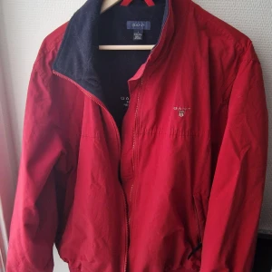 Gant jacka  - Schysst vår/höstjacka från gant cirka 80/90tal fint skick 