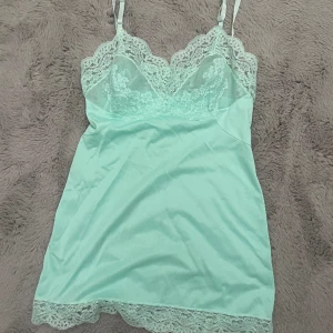 Spets linne! - Endast testad!!