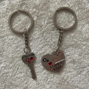 ” I Love You ” par nyckelring  - 99kr/par /2 st