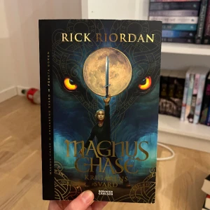 Magnus chase bok - Magnus chase bok för 50kr. På svenska. 