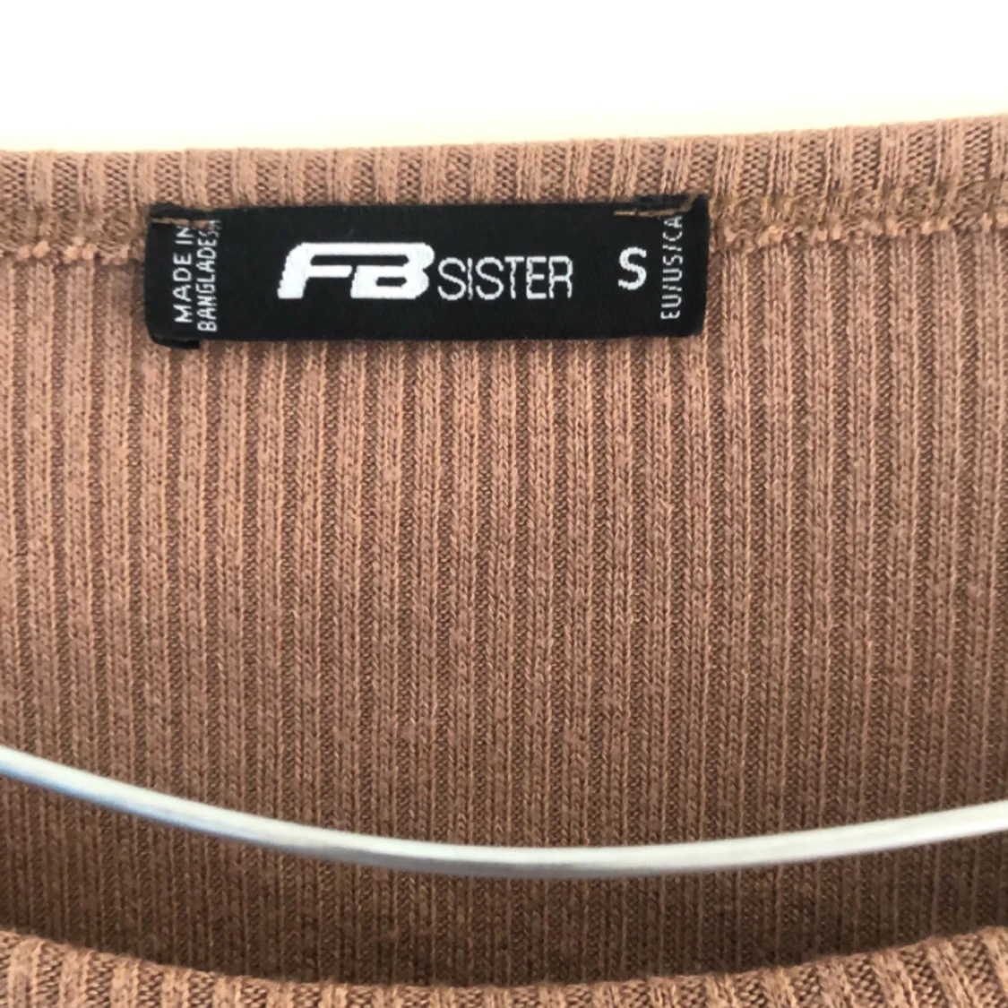 Säljer denna tröja, ej använd  - 90