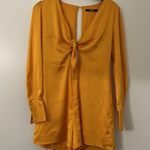 Inte till användning!  - Fint set att ha på sig på sommaren! ☀️