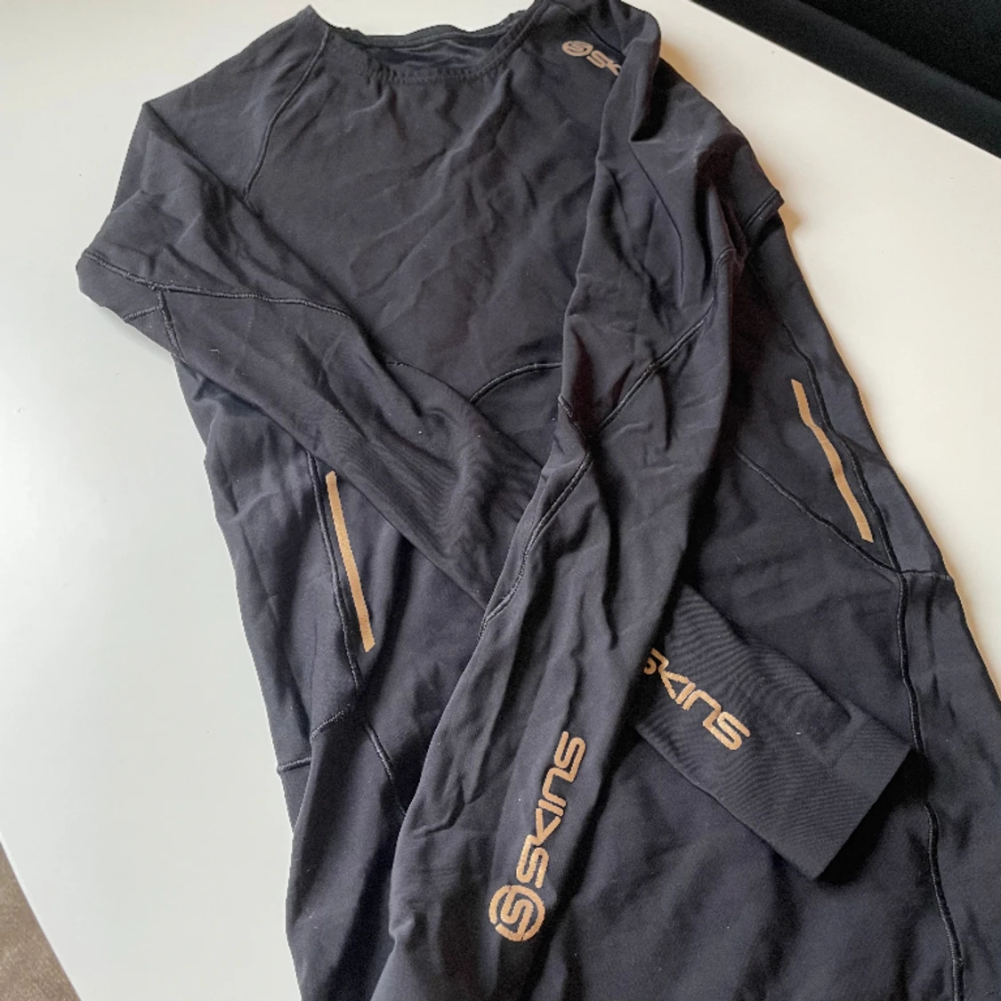 En funktions tröja🖤