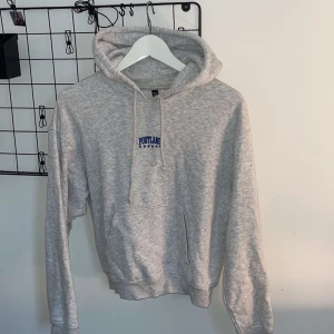 Grå tröja  - I fint skick! 💗