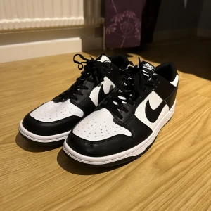 Nike Dunks Panda - Panda dunks 