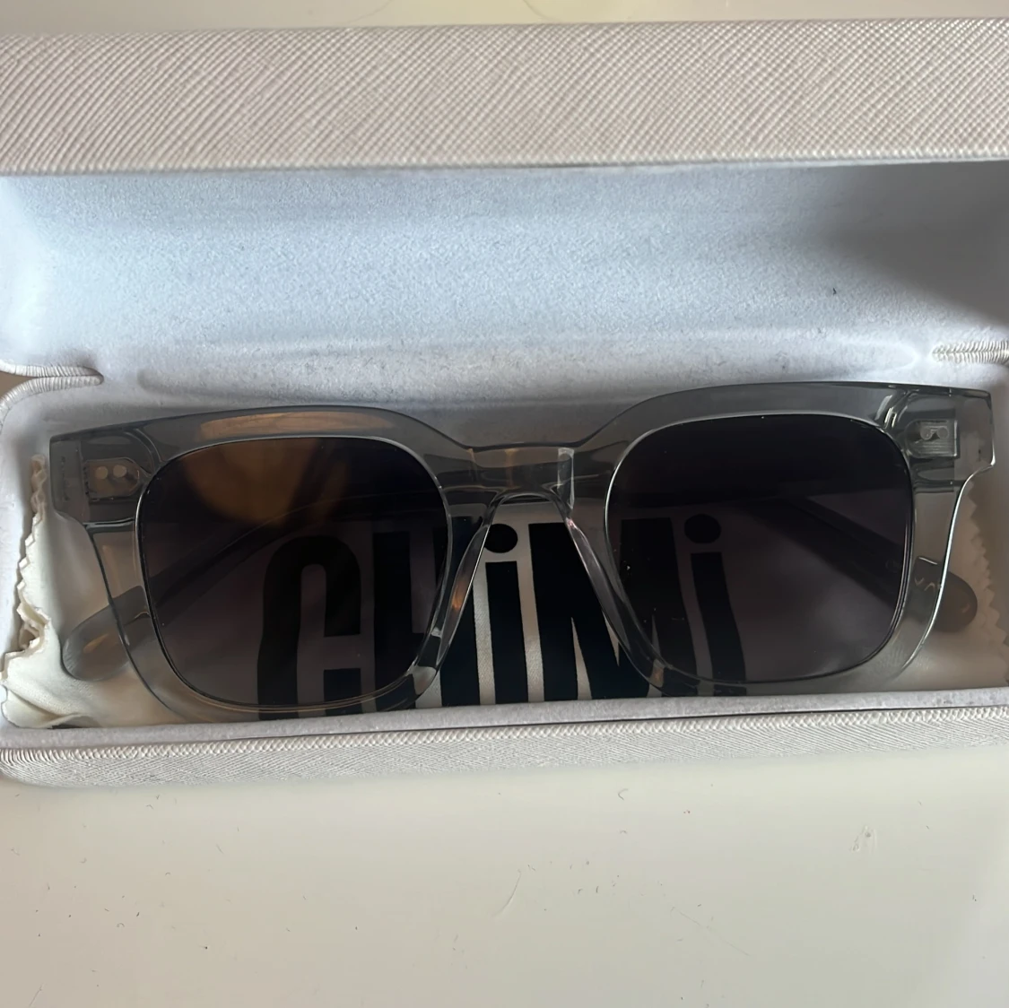 chimis 04 grey  - 90