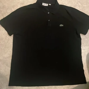 Lacoste piké  - Skicket är bra